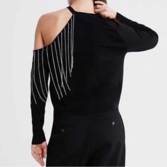 Beautiful asymmetrical zara top with sparkle fringe. - Picture 4 of 5